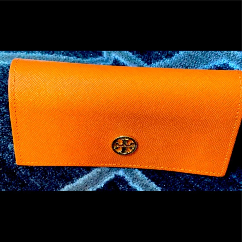 Tory Burch sunglasses case new